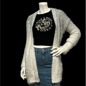 NWOT Ruby Moon Ombre Metallic Fuzzy Knit
Cardigan Sweater Creamy White/Gray XS